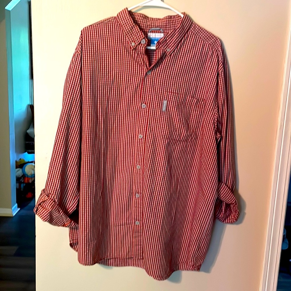 Columbia button down 100% cotton size XL in awesome shape